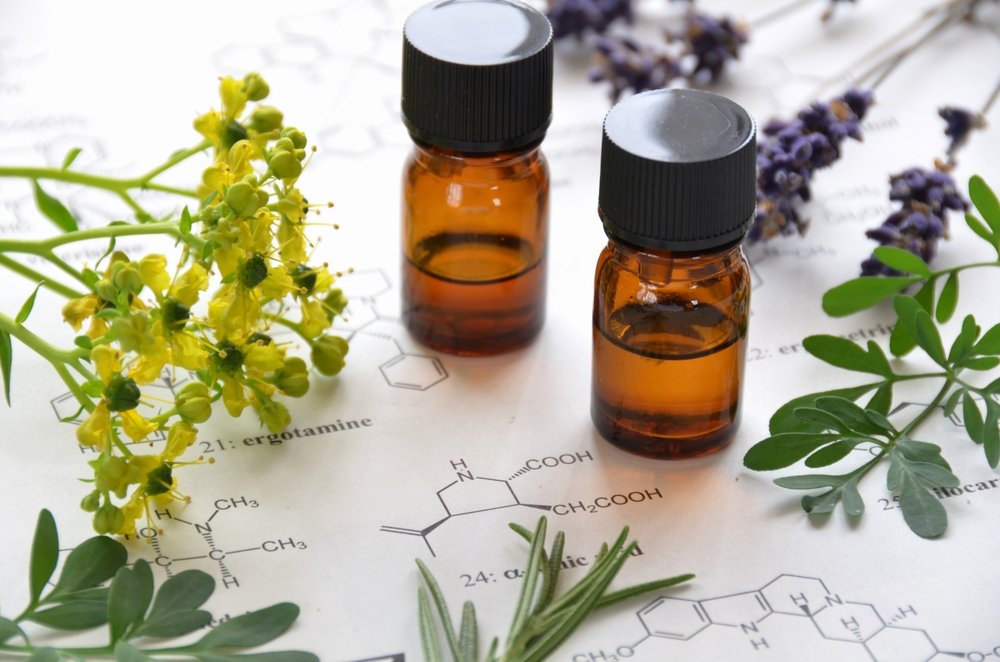 essential-oils-beginner's-guide